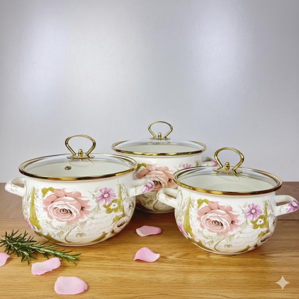 Керамическая кастрюля с золотой отделкой